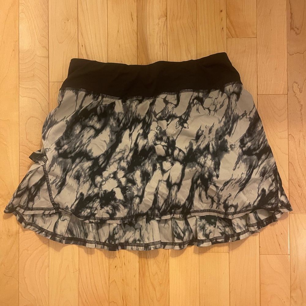 Lululemon Tye Dye Pace Setter Skirt